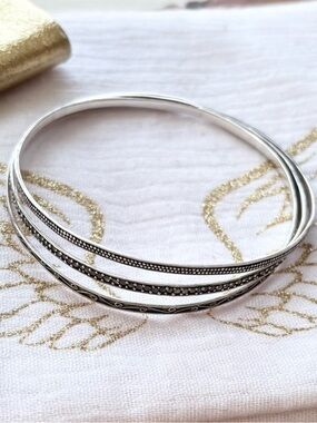 Sterling Silver Multi-Row Oxidized Bali Bangle Bracelet - Silver